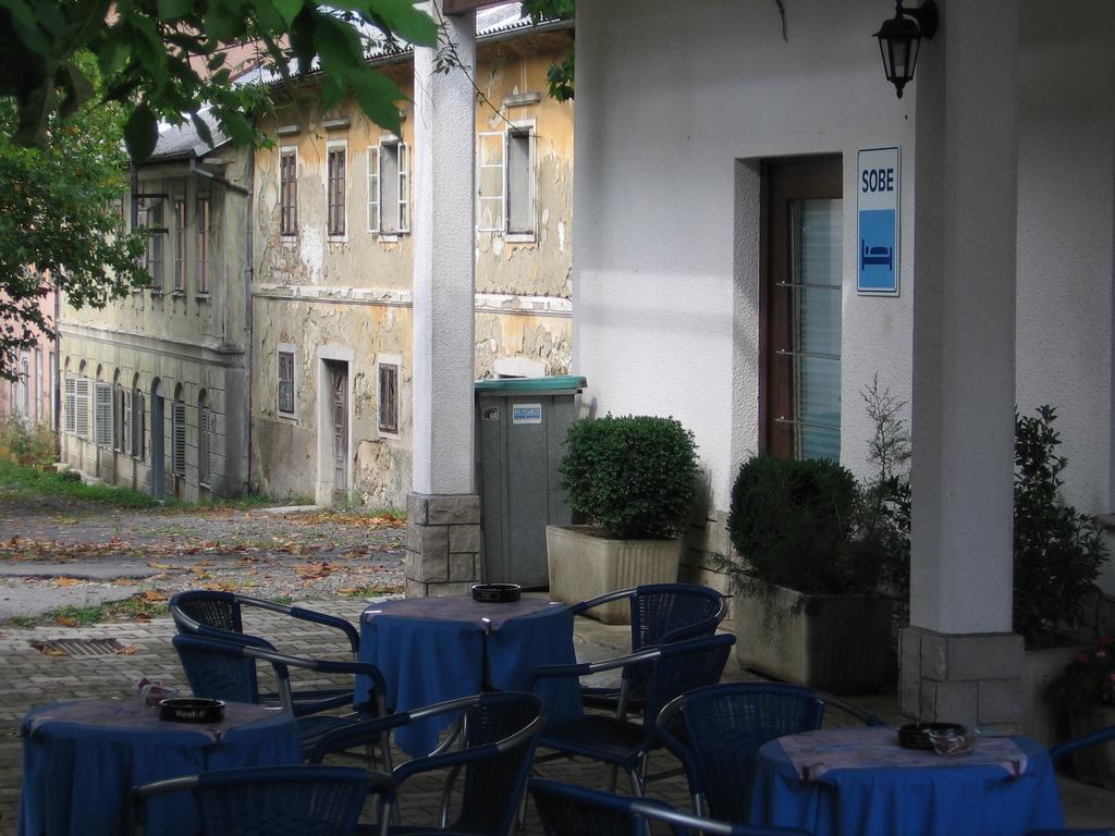 Guest House Roze Ilirska Bistrica Kültér fotó